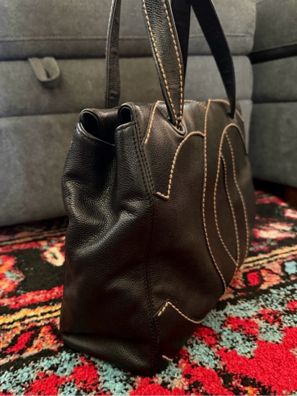 Authentic CHANEL Caviar Surpique CC Shoulder Tote Bag ๐๐๐ฅฐ - Picture 2 of 9